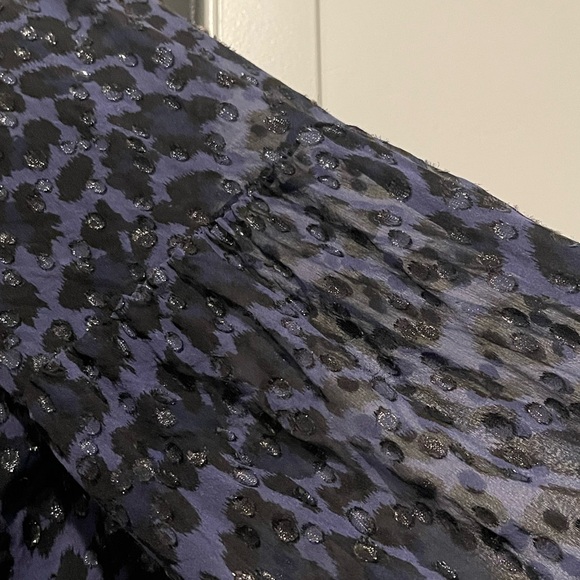 KATE SPADE WILD ONES NAVY LEOPARD CLIP DOT BOW BLOUSE SIZE XL GENTLY WORN - Picture 7 of 12